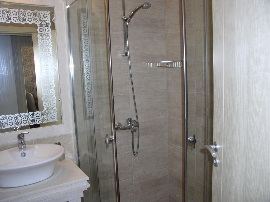 Lvv Palace Apartment Słoneczny Brzeg Zewnętrze zdjęcie