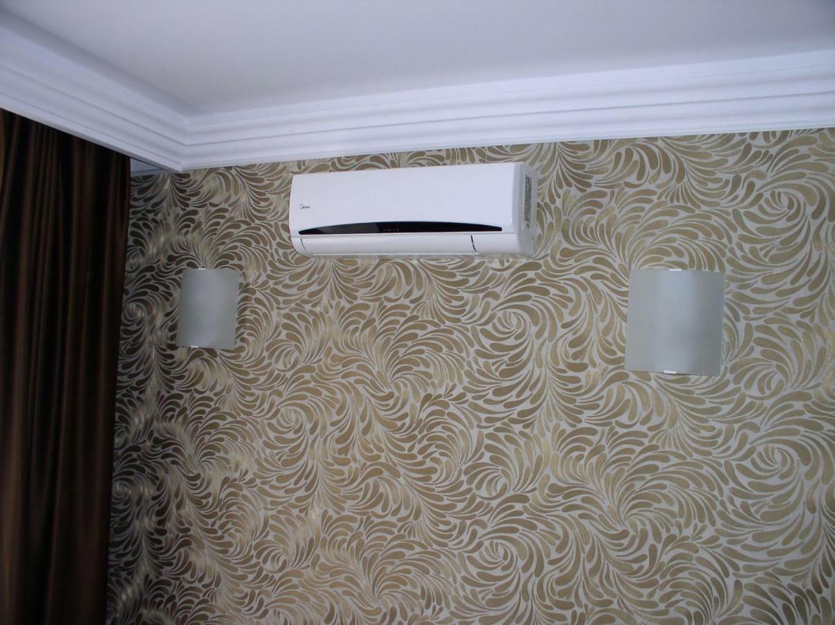 Lvv Palace Apartment Słoneczny Brzeg Zewnętrze zdjęcie